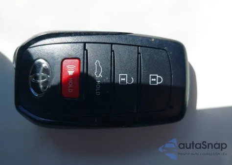 2025 Toyota Camry Se из США, поврежденный, VIN 4T1DBADK1SU019483